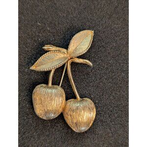 Vintage Sarah Coventry Gold-Tone Cherry Brooch Pin Double Leaves Textured